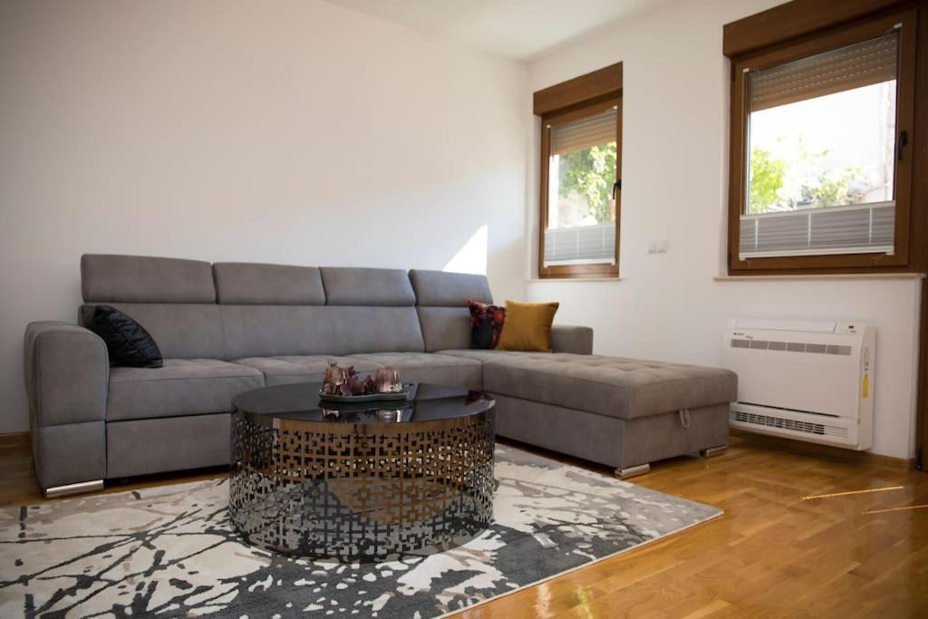 Apartment Divine Mostar Exterior photo